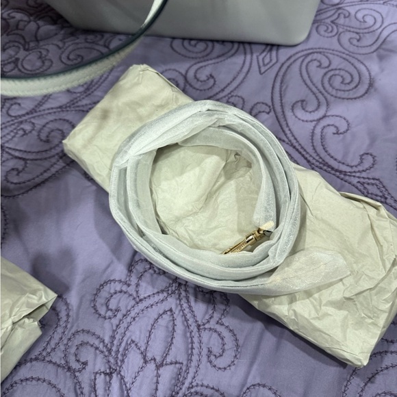 Brand new never used Kate Spade bag - Picture 5 of 8